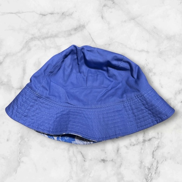 FREE 🆕Adult Reversible Floral Blue and Cream Bucket Hat - Picture 3 of 10